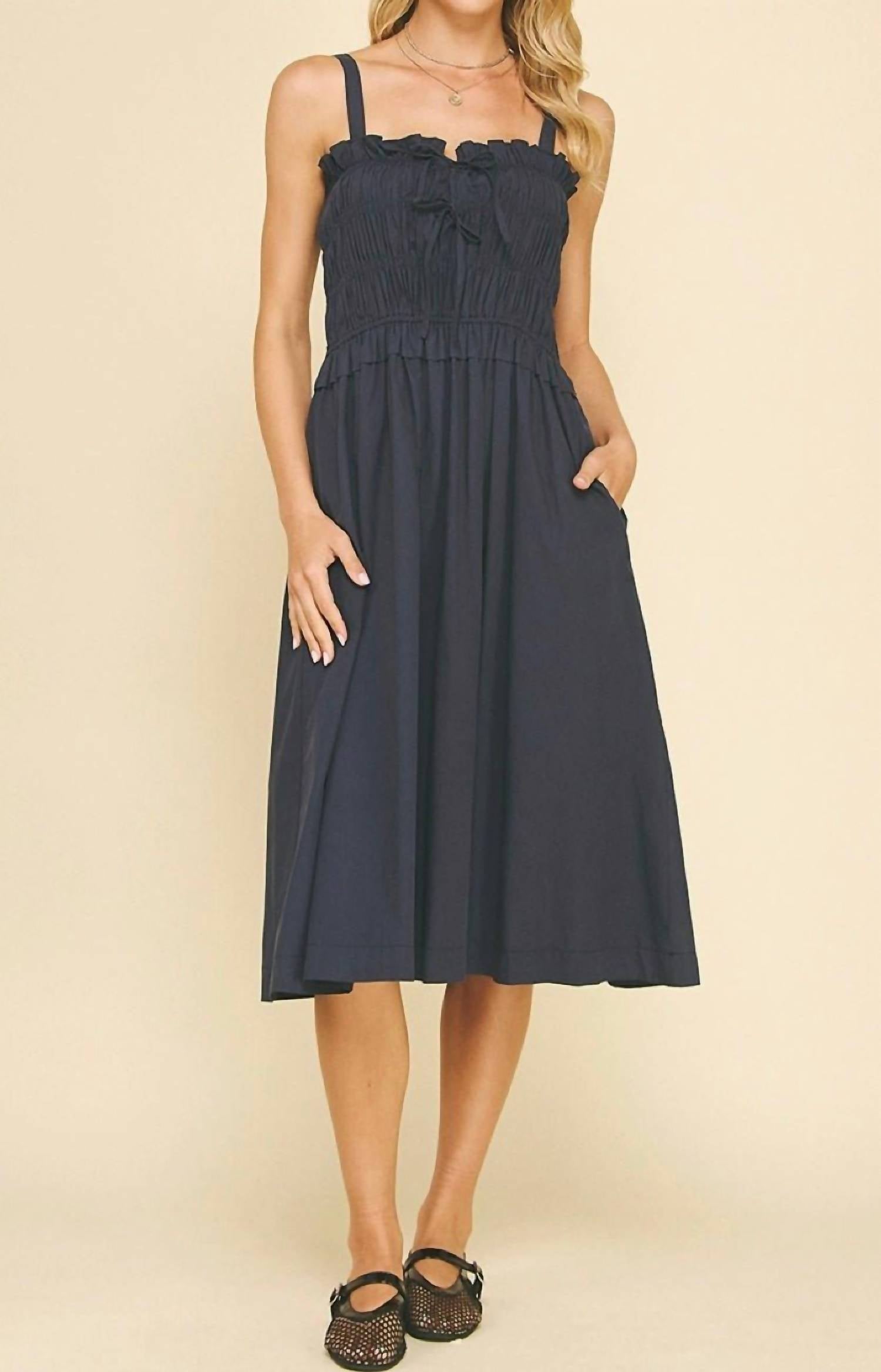 Pinch - Front-tie Detailed Smocking Midi Dress