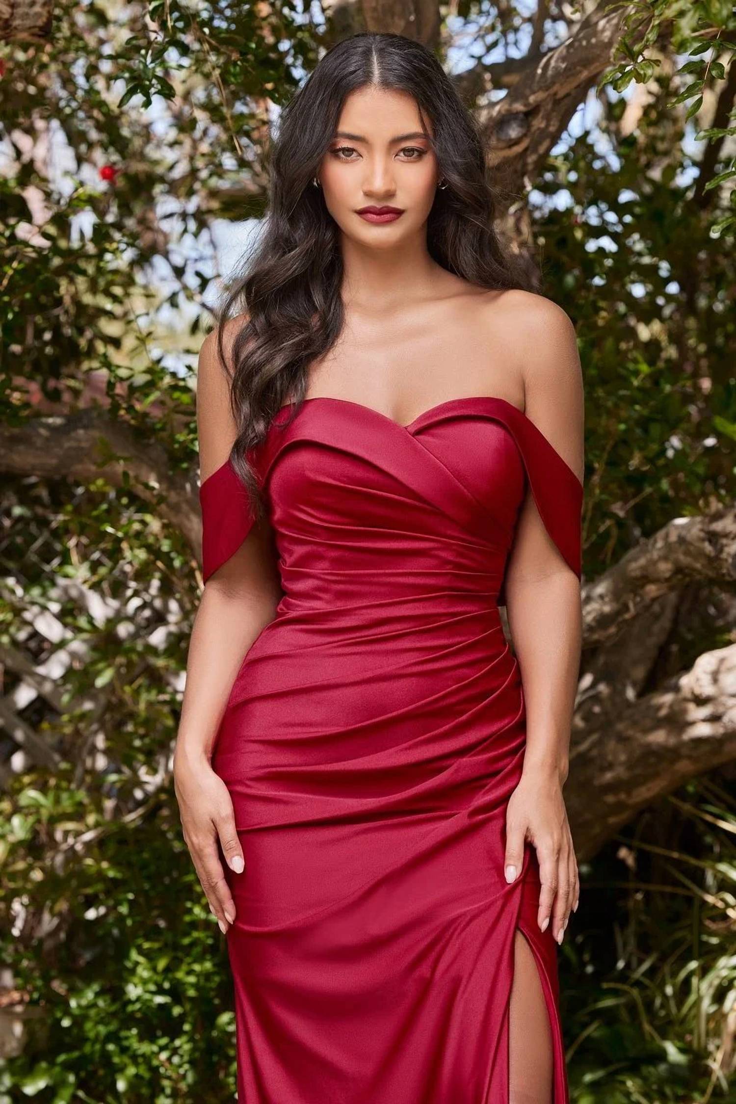 Cinderella Divine - Off The Shoulder Stretch Jersey Dress