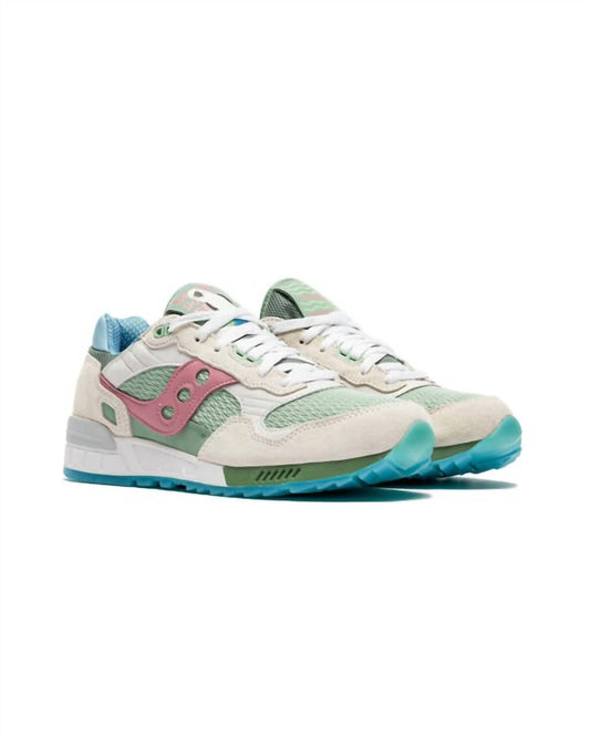 Saucony - Men's Shadow 5000 Galapagos Low Top Sneakers