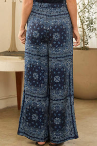 Skies Are Blue - Bandana Print Pants