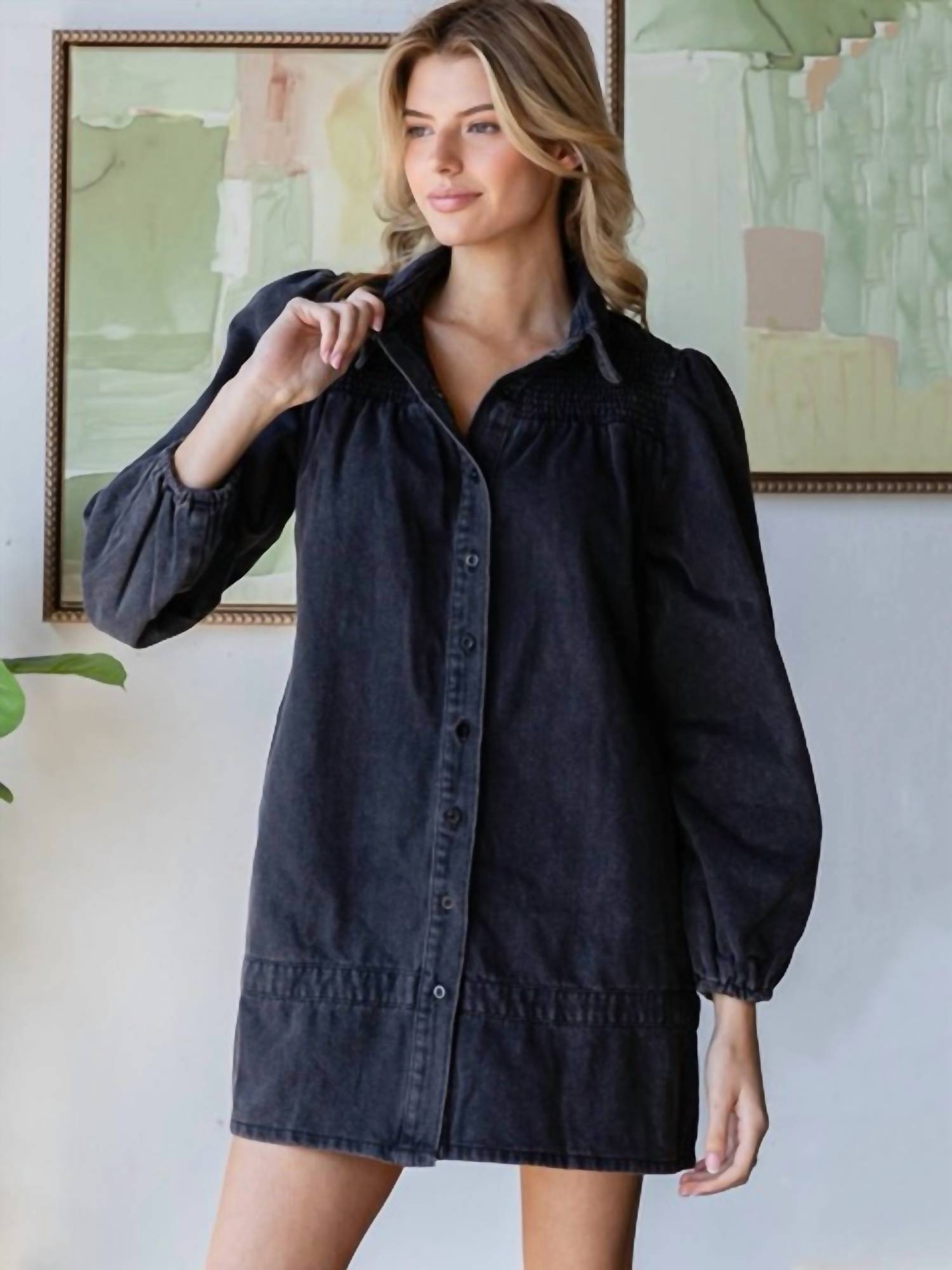 Veveret - Smocked Shoulder Shirt Mini Dress