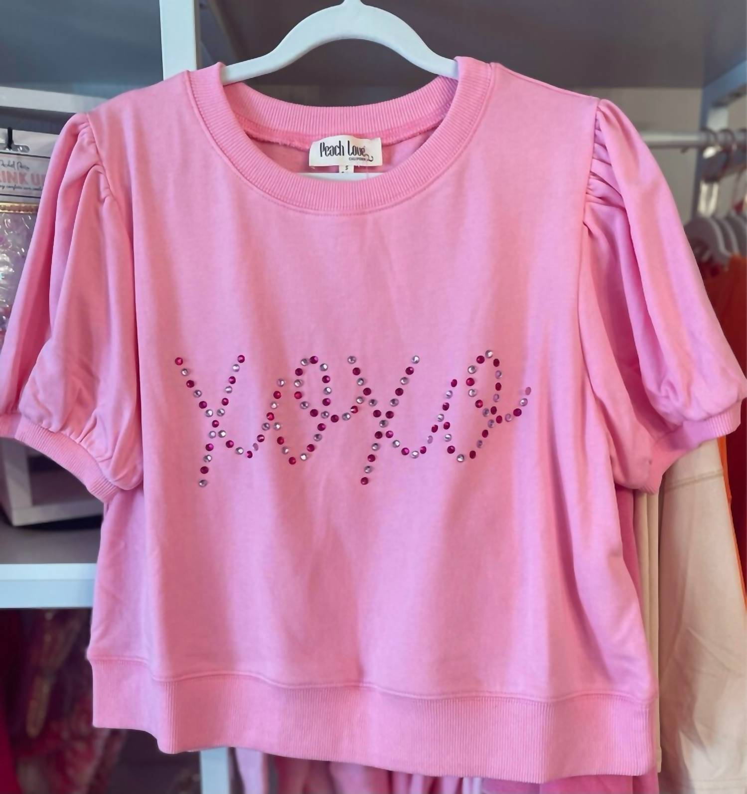 Peach Love - Women's Xoxo Puff Sleeve Top