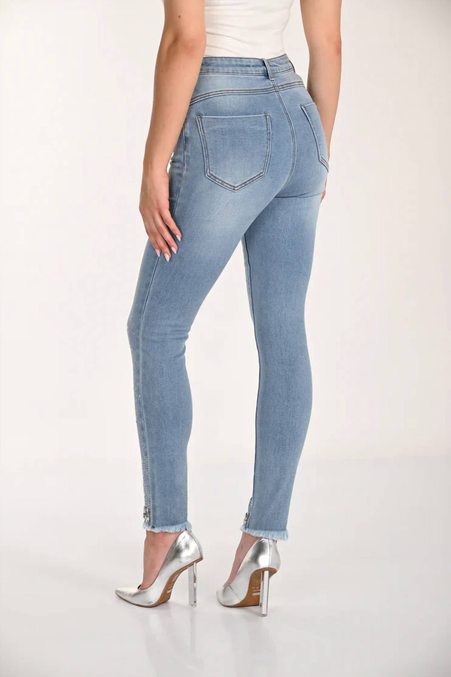 Frank Lyman - Reann Rhinestone Embellished Hem Skinny Jeans