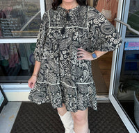 Umgee - Paisley Tiered Short Dress