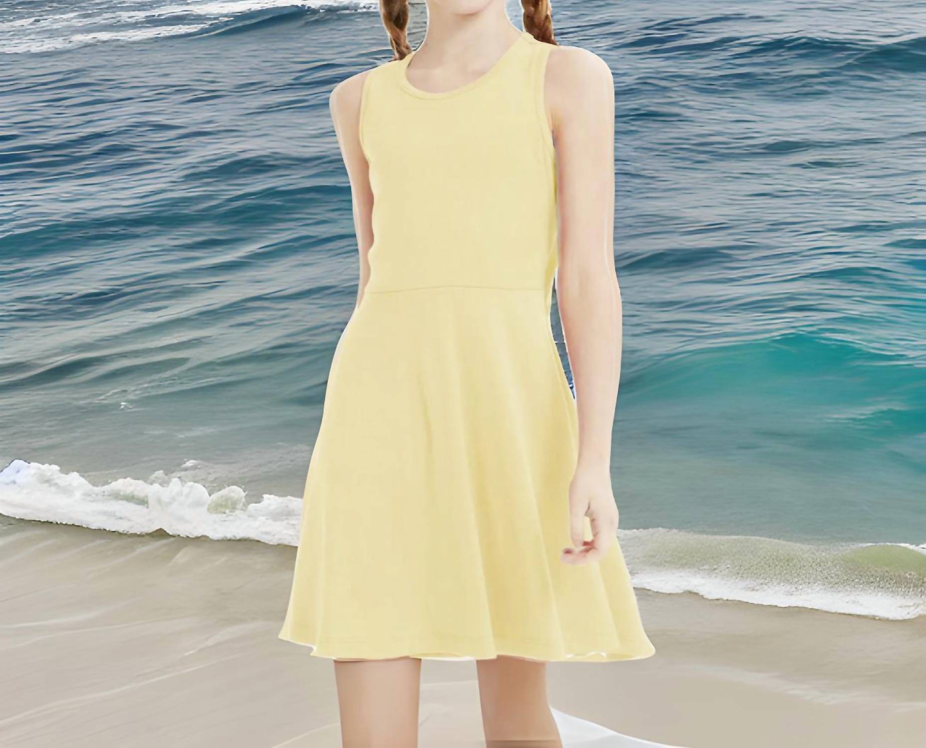Good Girl - Daisy Cutout Back Sleeveless Dress