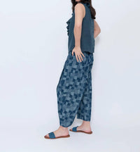 Blueberry - Wave Neck Sleeveless Top