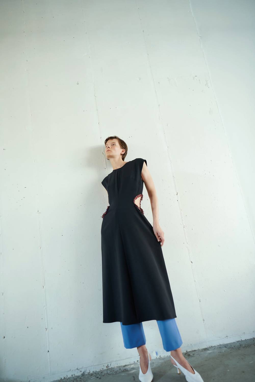 Nomia - JEWELED CUTOUT MIDI DRESS
