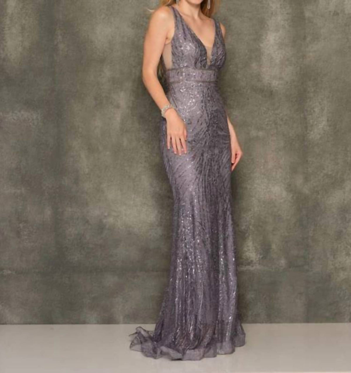 Dave & Johnny - Sleeveless Maxi Dress