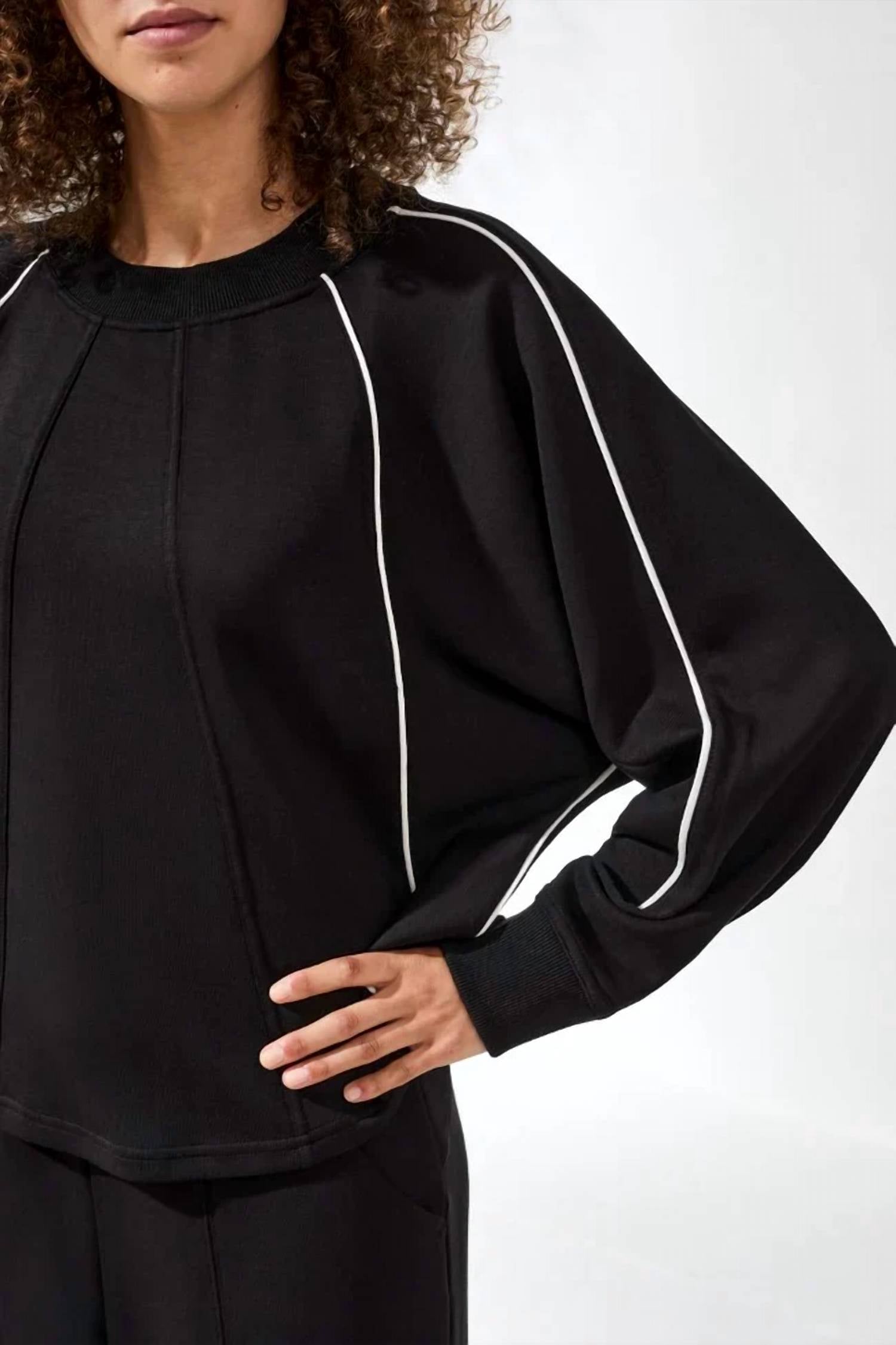 Tribal - Women's Piping Sweatshirt