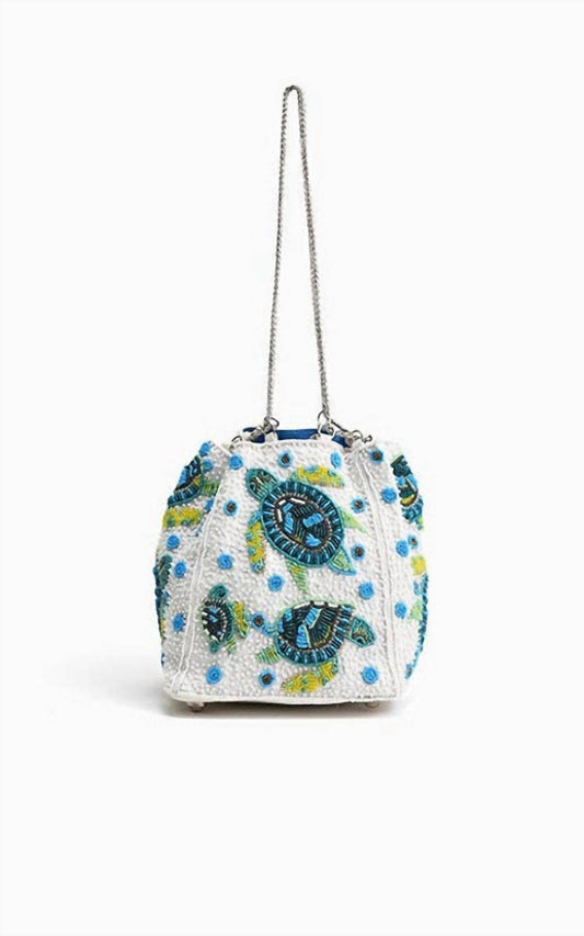 America & Beyond - Women's Terrain Bucket Bag