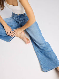 Mille - Lizzie Mid Rise Slouchy Jean