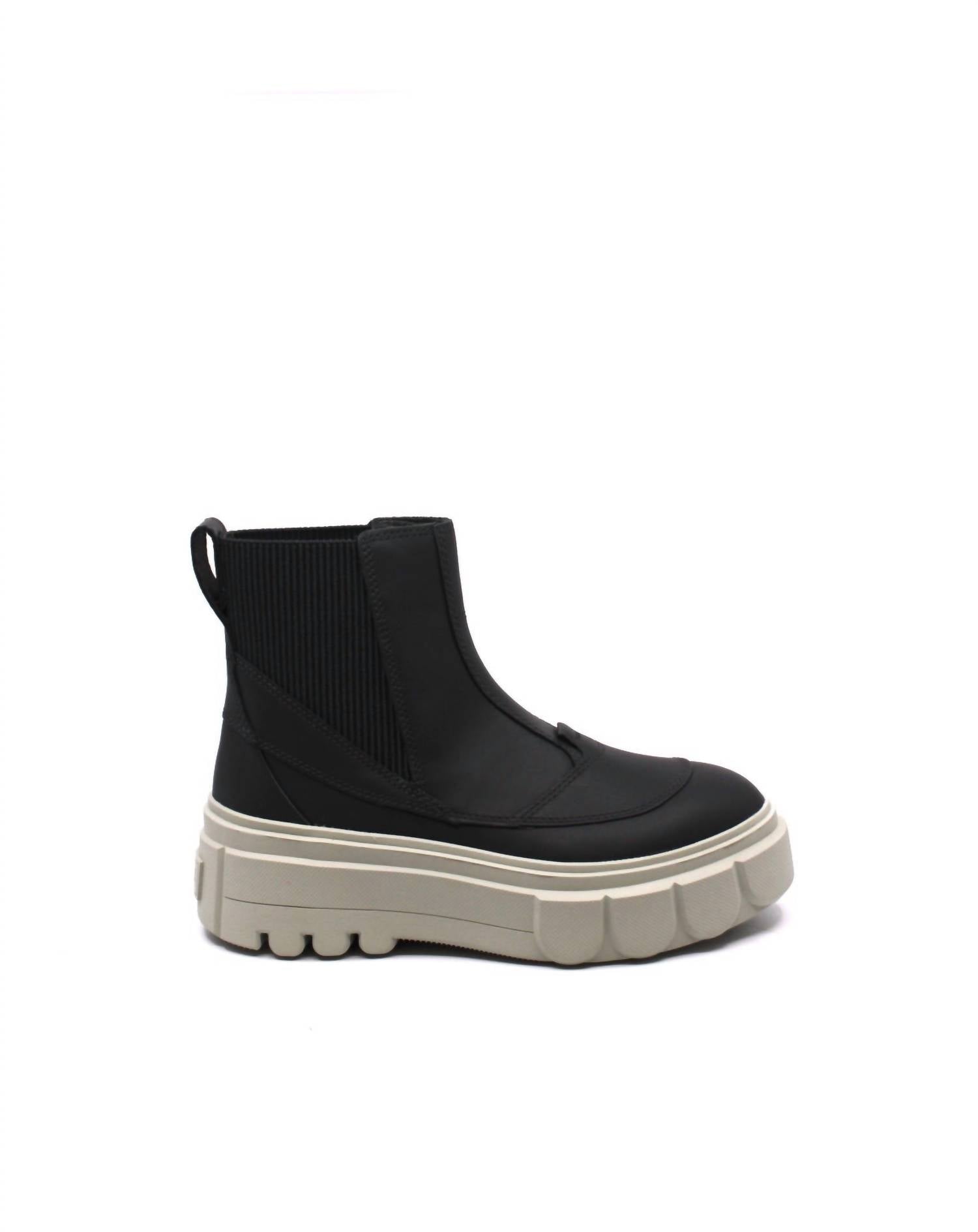 Sorel - Women's Caribou Chelsea Boot