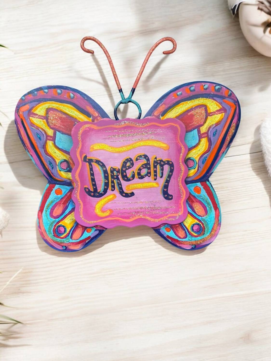Round Top - “Dream” Stake Charm