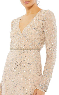 Mac Duggal - Sequined Floral Embellished Long Sleeve Gown