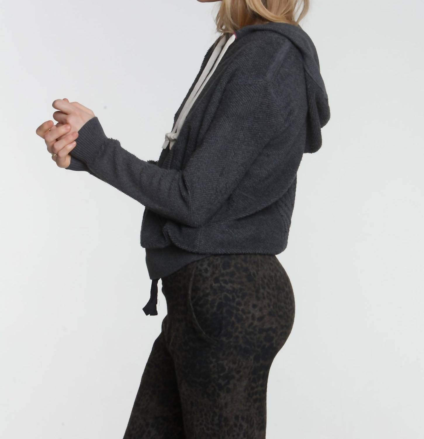 Label+Thread - Women's Terry Hoodie