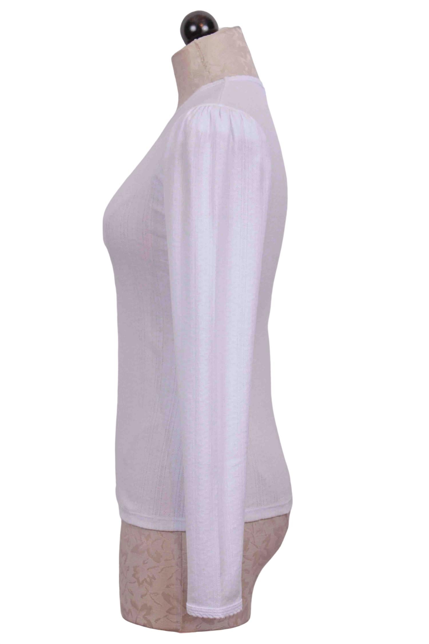 Goldie - Long Sleeve Puff Shoulder Top