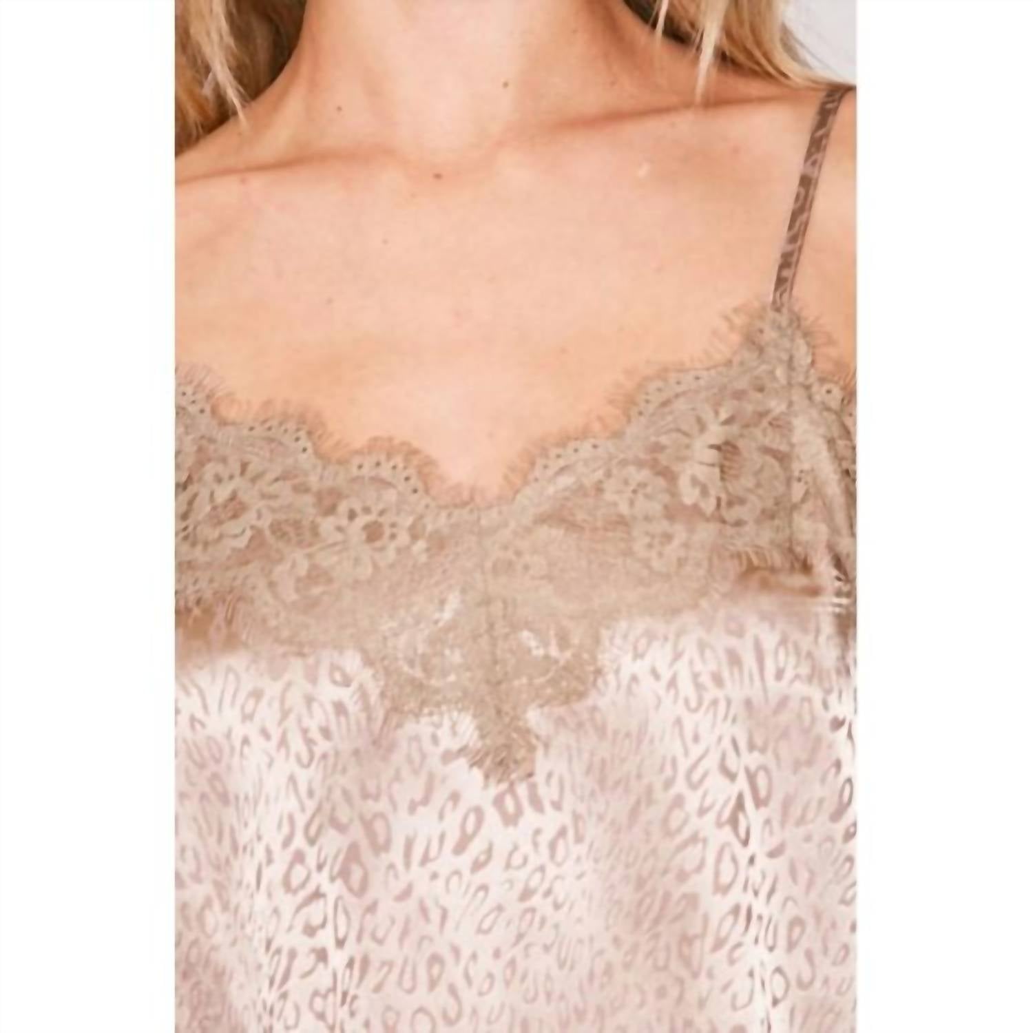 Vine & Love - Leopard Jacquard Lace Trim Cami Top