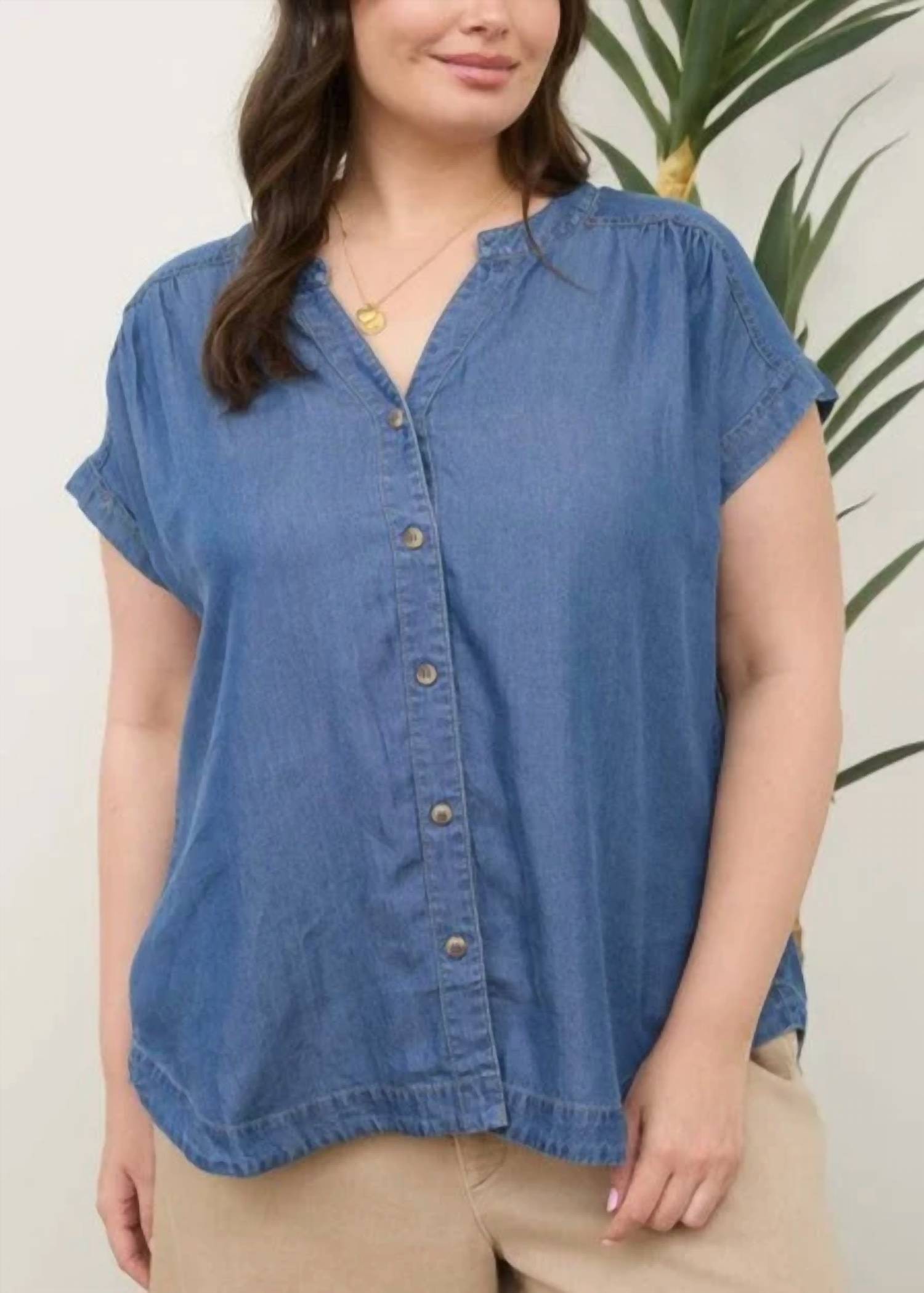 Blu Pepper - Chambray Short Sleeve Top