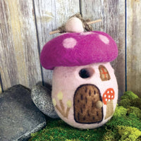 Dzi Handmade - Wild Woolies Birdhouse Magic Mushroom