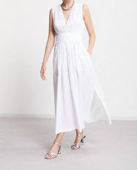 Ottod'ame Poplin V-neck Long Dress in bianco - women's dress - detail view