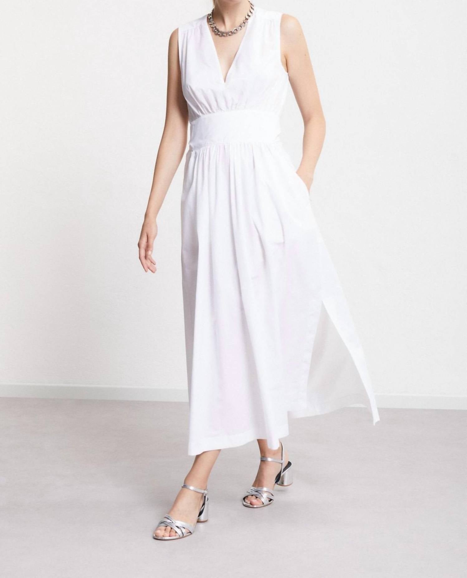 Ottod'ame Poplin V-neck Long Dress in bianco - women's dress - detail view
