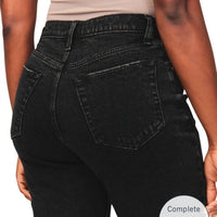 Abercrombie & Fitch - Curve Love Ultra High Rise Ankle Straight Jeans