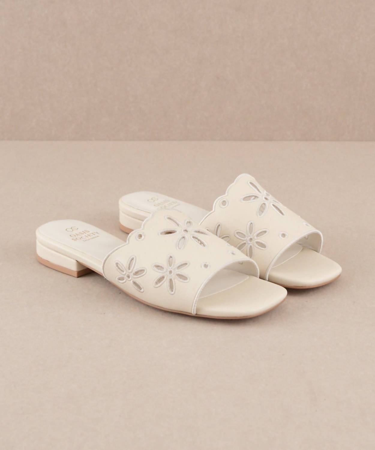 Oasis Society - Women's The Manila Sandal
