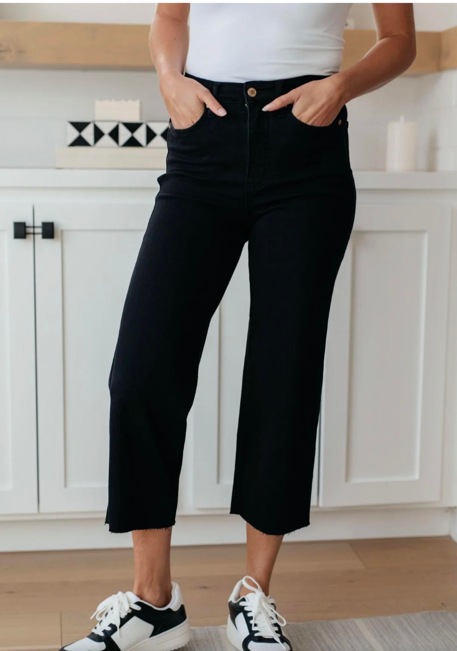 Judy Blue - Lizzy High Rise Control Top Jeans