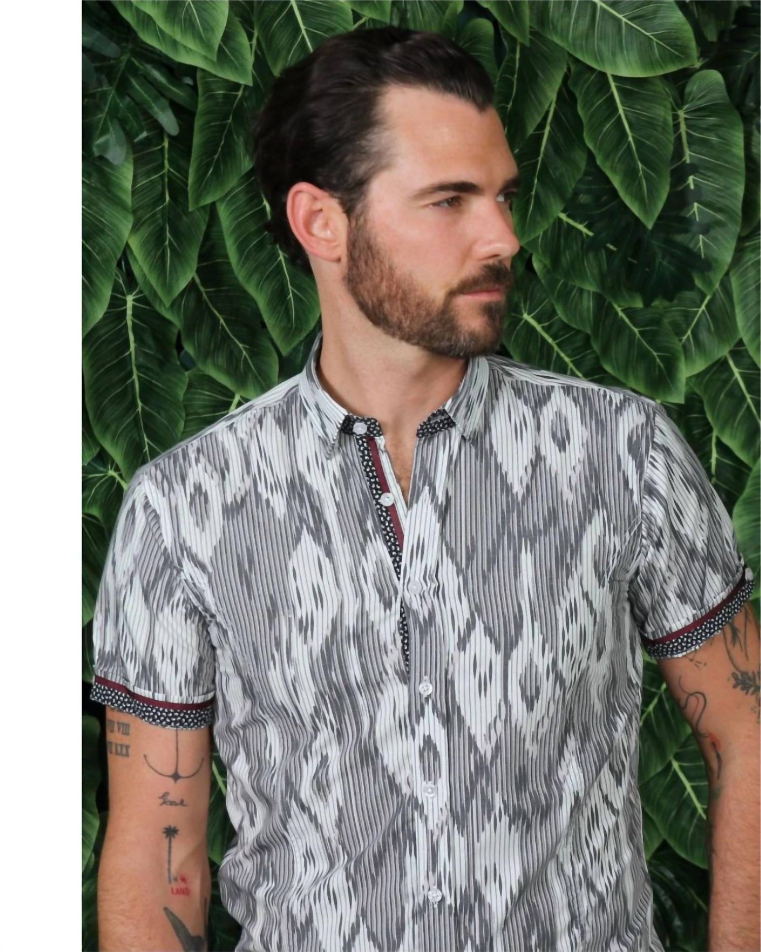 Eight X - Stripe And Melt Design Short Sleeve Shirt With Trim