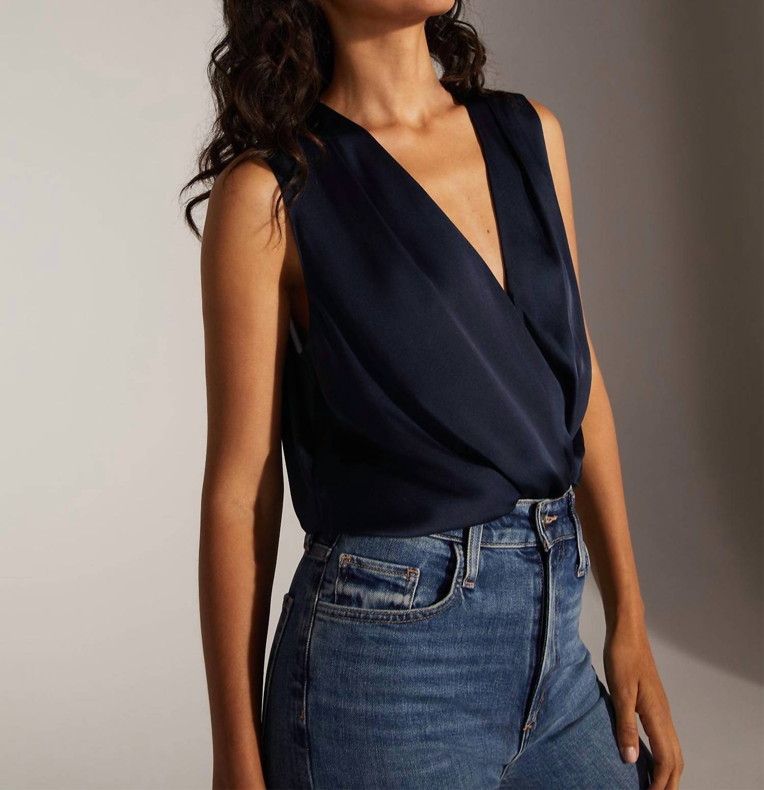 Favorite Daughter - The Sleeveless Date Blouse