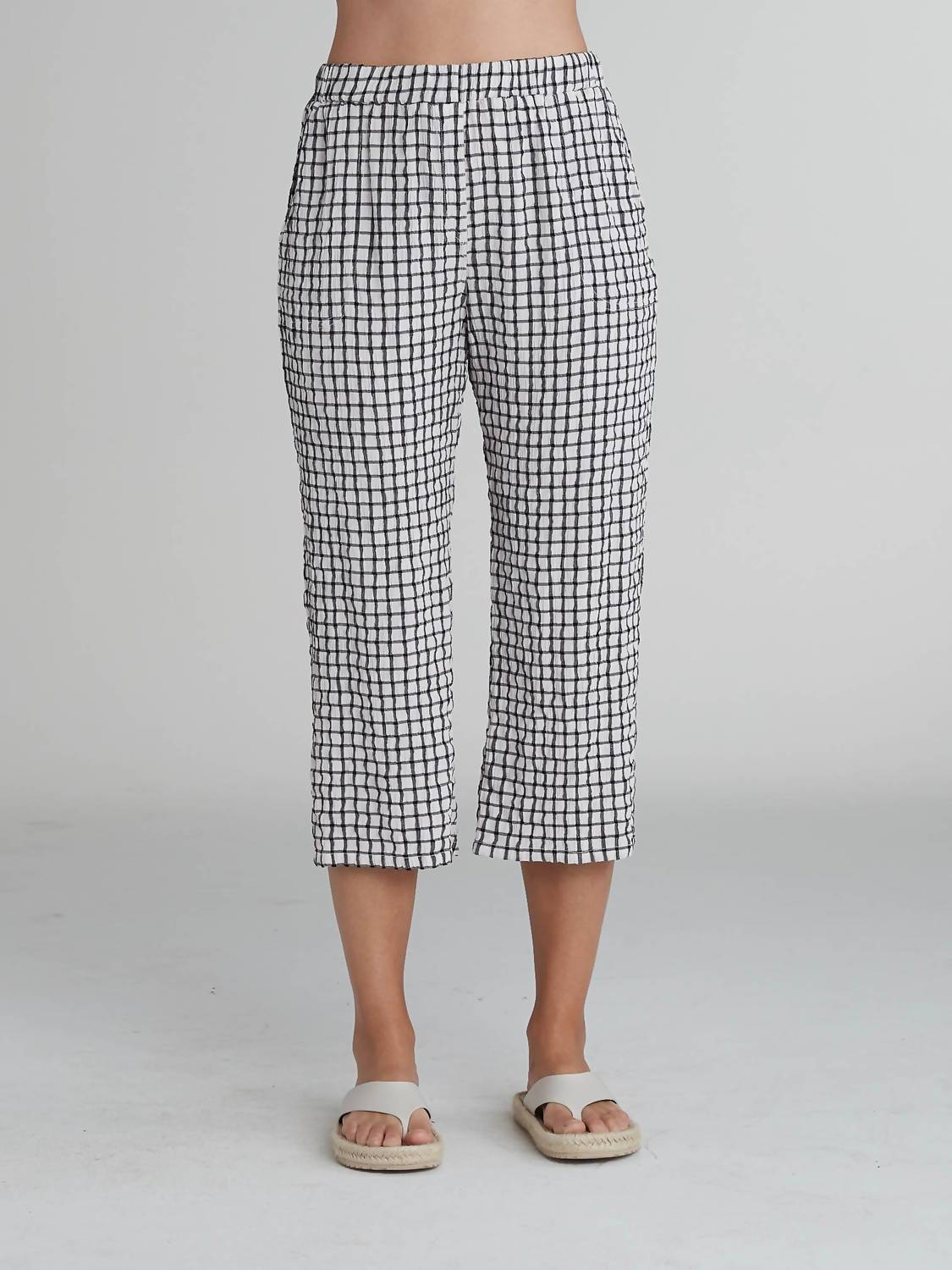 Cut Loose - Easy Crop Crinkle Plaid Pants