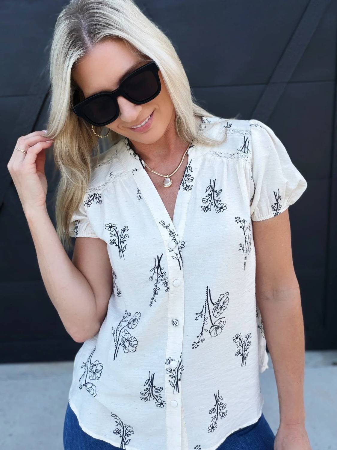 Blu Pepper - Women's Floral Line Split Neck Button Down Top