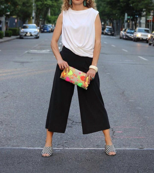 Buki - Boss Babe T-shirt