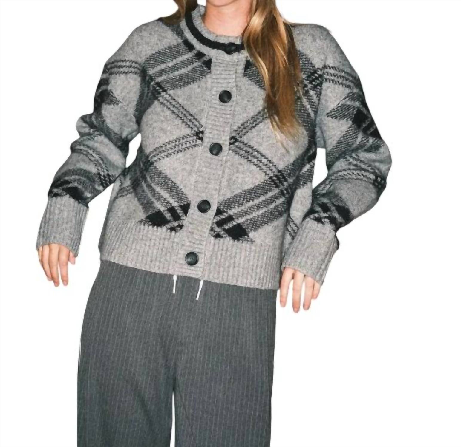 Aaron & Amber - Warm Plaid Pullover Cardigan