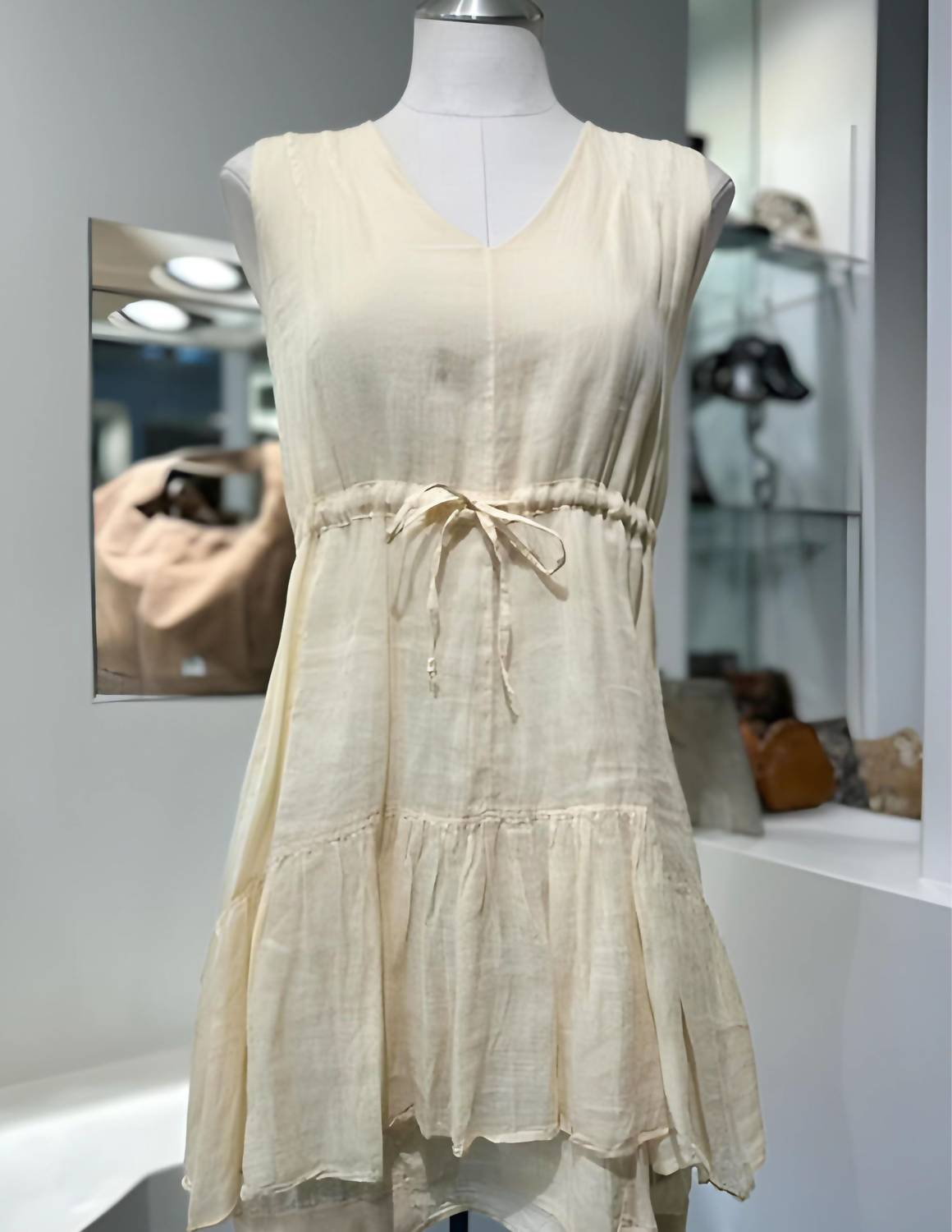 TIE WAIST TOP