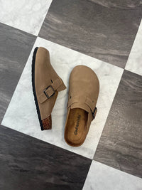 Outwoods - Women's Slip-on Clogs