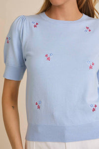 Gilli - Round Neck Puff Sleeve Star Embroidered Knit Top