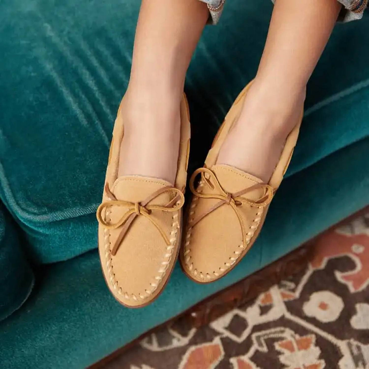 Minnetonka - Women's Pile Lined Hardsole Shoes