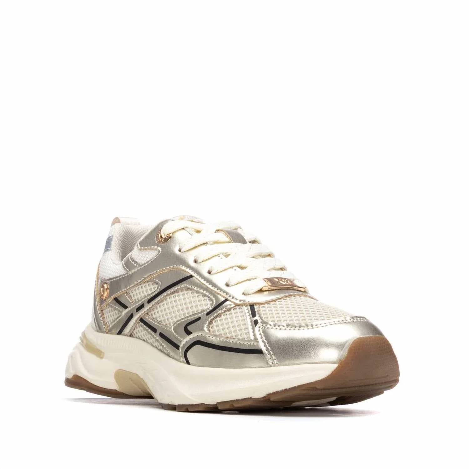 Xti - Women's Casual Lace-Up Sneakers