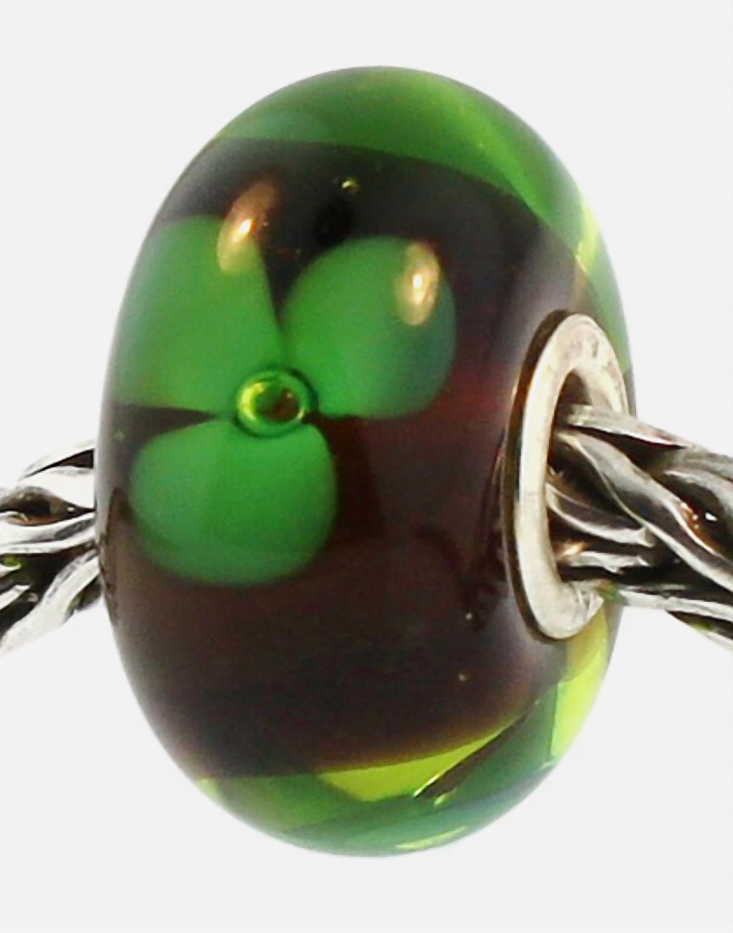 Trollbeads Women's Flower Glass Bead Charm in green - women's accessory