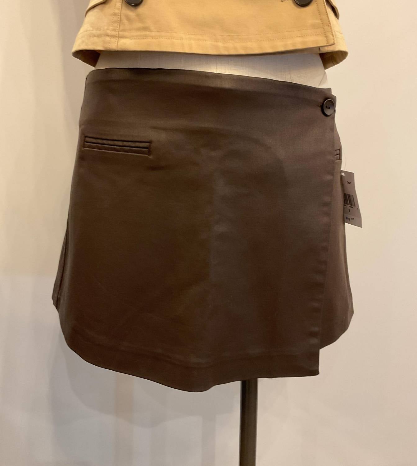 KUT FROM THE KLOTH Carlie Wrap Skort in chocolate - women's shorts - view 6