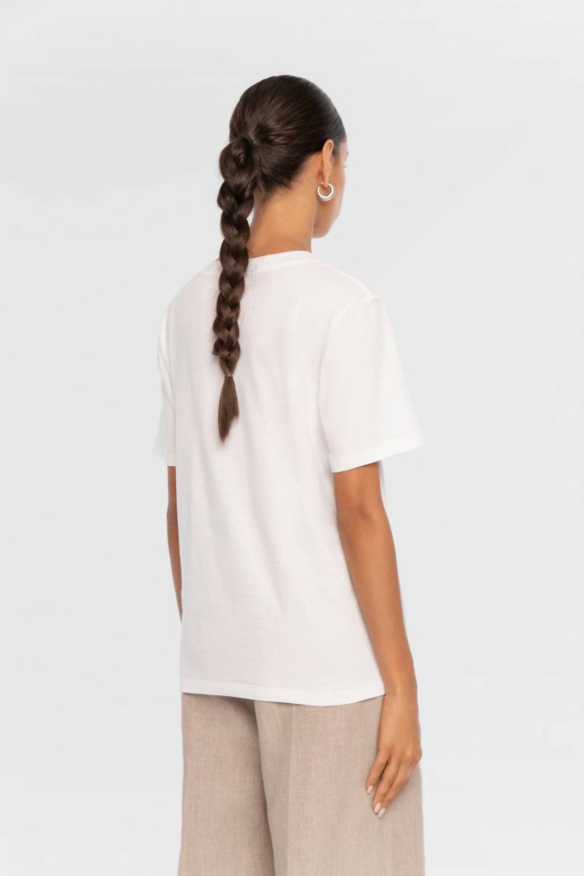 Dāl The Label - Essential T-shirt