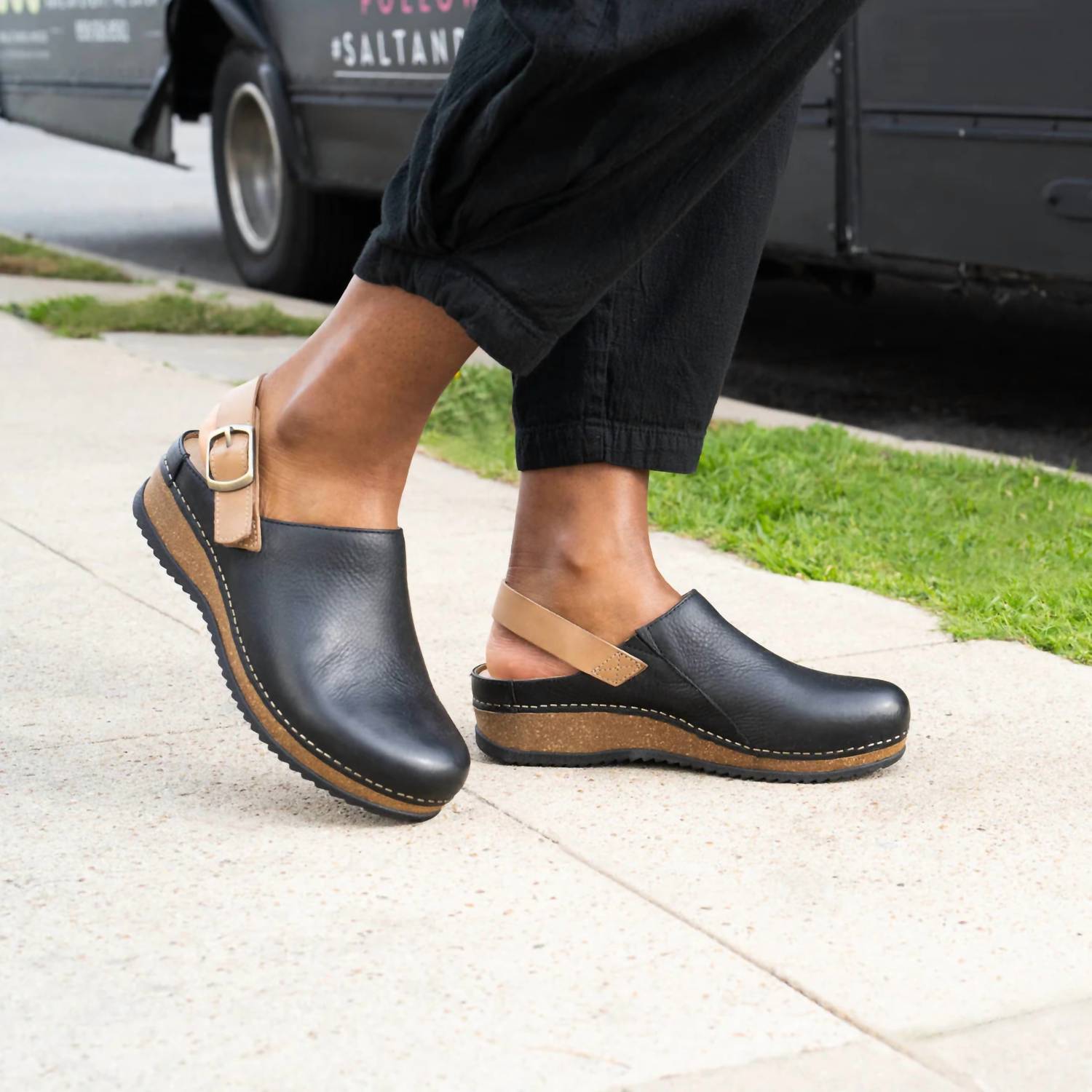 Dansko - Merrin Lightweight Shoes - black - clogs - mules