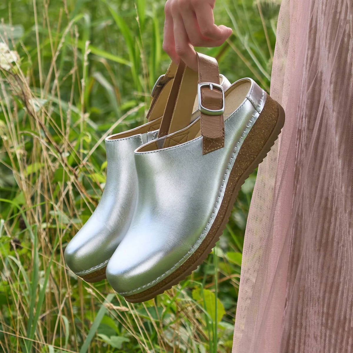 Dansko - Women's Merrin Slingback Clogs