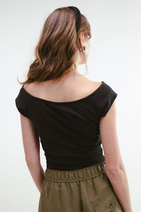Darling - Poised Top