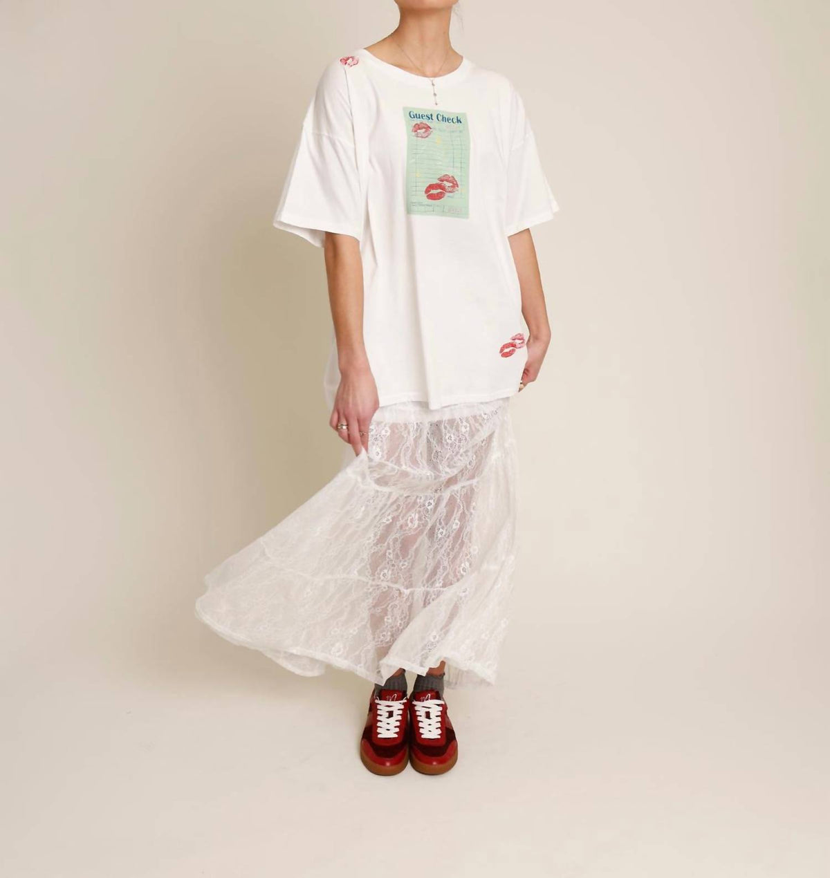 Daydreamer - Guest Check Tee