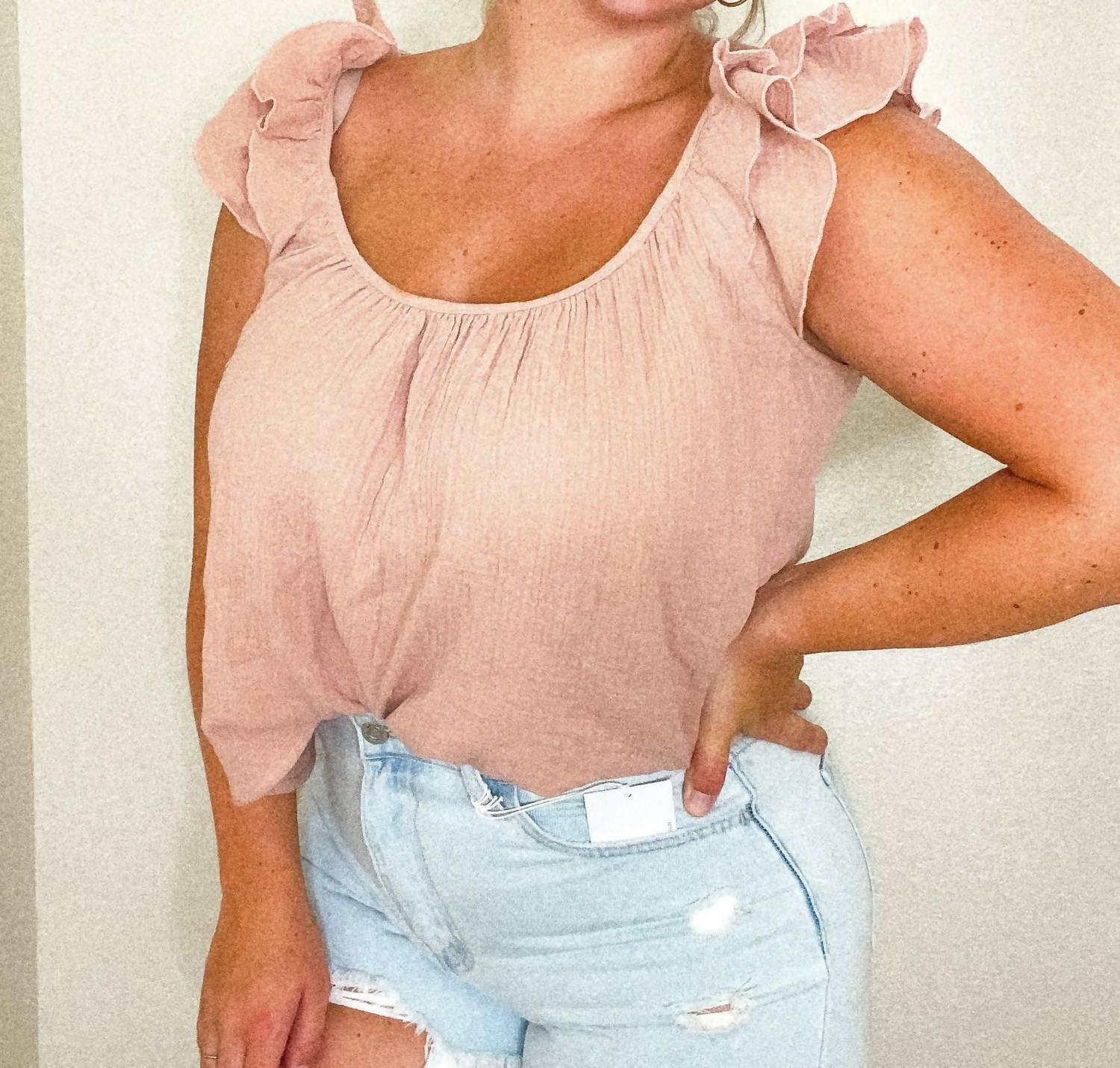 Mable - Layken Ruffled Shoulder Top