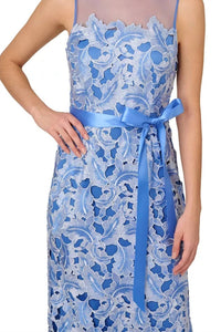 Adrianna Papell - Boat Neckline Sleeveless Tonal Lace Sheath Dress