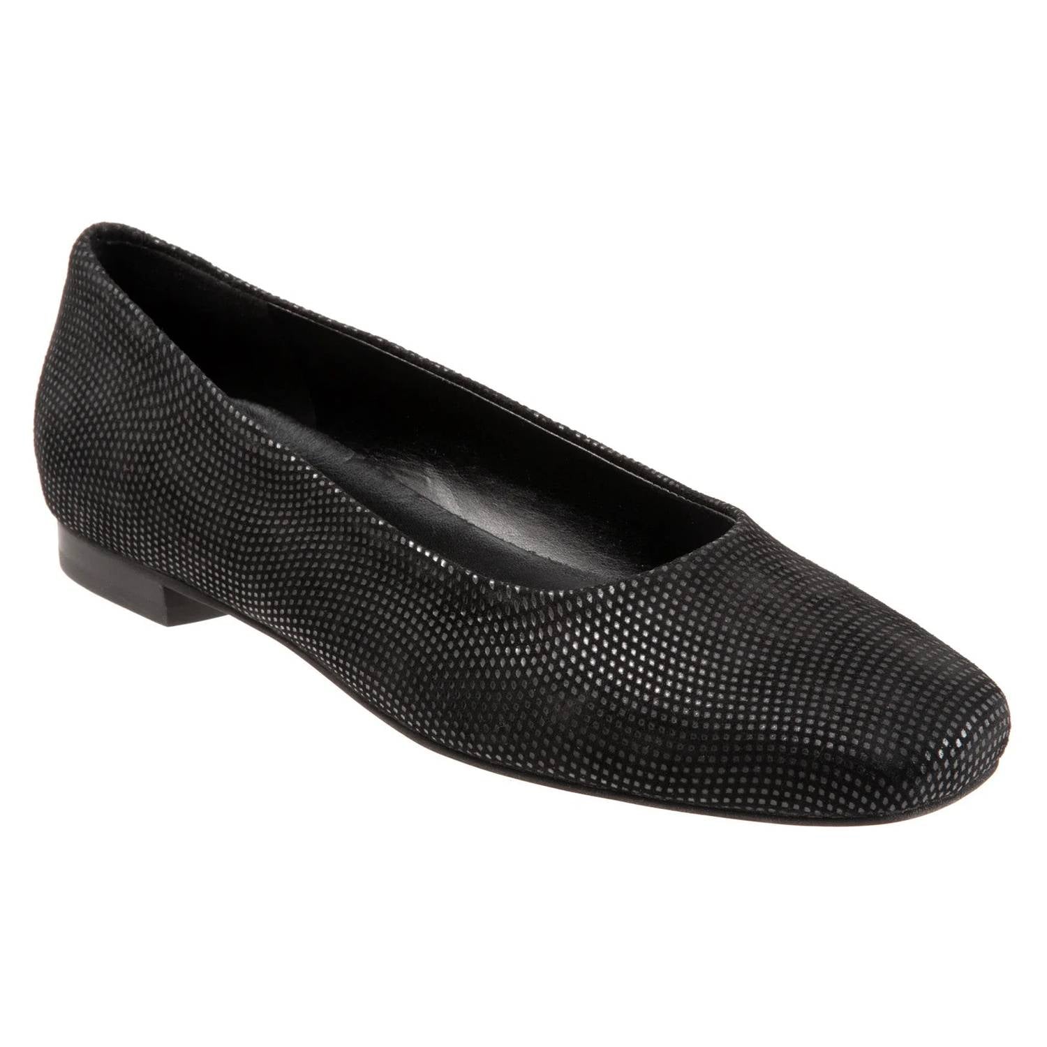 Trotters - Women's Honor Flat Shoes