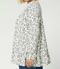Entro - Animal Print Tiered Top